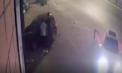 Alkollü ve ehliyetsiz sürücü otomobiliyle ağaca ve iş yerine çarptı