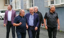 Rize Belediye Başkanı Rahmi Metin Esnaf ve Vatandaşlarla İstişarede Bulundu