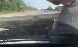 Arızayı bulmak için ustayı motorun içine bindirdi, kaput açık ilerledi; o anlar kamerada