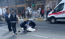 Çöp kamyonunun çarptığı yaya öldü; kaza kamerada