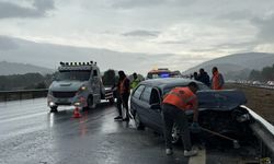 Düzce'de otoyolda zincirleme kaza: 1 ölü, 2 yaralı
