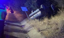 Tarsus'ta otomobil takla attı; 1 ölü, 3 ağır yaralı
