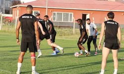 Van Spor FK Teknik Direktörü Hakan Kutlu: İyiyiz ve giderek üstüne koyuyoruz