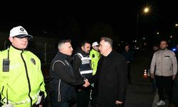 Ağrı Emniyet Müdürü Önder, KYK yurtlarında gece güvenlik tedbirlerini denetledi