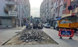 Akdeniz’de sokak yenileme çalışmaları sürüyor