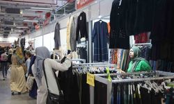 Aydın’daki giyim festivali yoğun ilgi görüyor