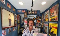 İzmir’in nostaljik sokağında Ferdi Tayfur esintisi