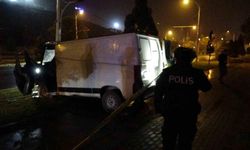 Malatya’da aydınlatma direğine çarpan minibüs sürücüsü hayatını kaybetti