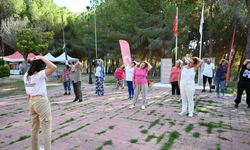 Mersin’de emekliler Tarsus’un güzelliklerinde buluştu