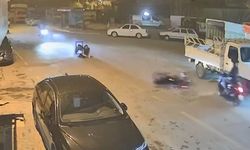 Motosiklet ile akrobatik hareketler yapıp kaza yapınca motosikleti bırakıp kaçtılar