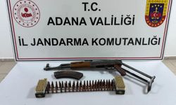 Adana'da uzun namlulu silahla yakalanan 2 şüpheli tutuklandı