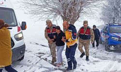 AFAD: 'Turuncu ve sarı uyarı verilen illerde 22 bin 813 personel, 7 bin 689 araç/iş makinesi görev aldı'