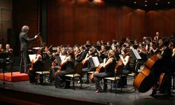 Anadolu Üniversitesi Senfoni Orkestrası'ndan yeni yıl konseri
