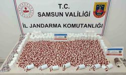 Apartman yöneticisi jandarma tarafından 7 bin uyuşturucu hapla yakalandı