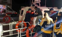 Balıkçı teknesinde yaralanan vatandaşa Sahil Güvenlikten tıbbi tahliye