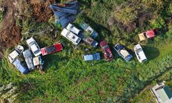 Başiskele’de hurda araçlar toplanıyor