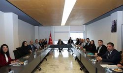 Başkan Şadi Özdemir sanayi bölgeleri temsilcileriyle bir araya geldi