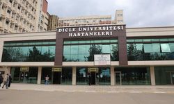 Bıçak parası aldığı için 15 yıla kadar hapis talebi  ile dava açılmıştı, görevine geri döndü