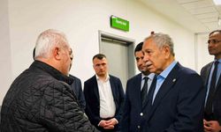 Bülent Arınç’tan Başkan Durbay’a yoğun bakımda ziyaret