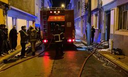 Bursa’da binanın çatısında çıkan yangın korkuttu