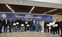 Çakmur’dan spor tesislerinde çalışan personele teşekkür belgesi