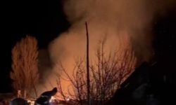 Çankırı’da köyde çıkan yangında iki ev küle döndü