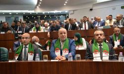 Cezayir'de Fransız sömürgeciliğini suç ilan eden yasa tasarısı oybirliği ile kabul edildi