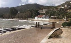 Datça’da sağanak yağış ve fırtına kurumlar teyakkuza geçirdi