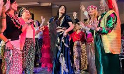 Edirne'de Roman gecesinde Trakya gelenekleri canlandırılıp, 9/8 oynandı