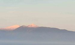 Emet Eğrigöz dağı beyaza büründü