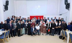 Engeller sevgiyle aşıldı: Ahlat’ta özel gün için anlamlı buluşma