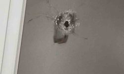 Esenyurt’ta alkollü maganda paniği: Evin camına kurşun isabet etti