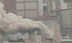 Eskiden otel olarak kullanılan binada çıkan yangın korkuttu