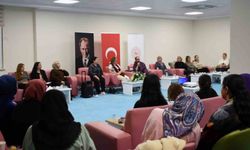 Filistin davasının sembol isimleri 'Sumud' kahramanları gençler ile buluştu