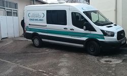 Gaziantep'te bariyerlere çarparak alev alan araçtaki sürücü hayatını kaybetti