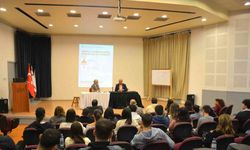 Hasan Hastürer: "Yüz bin kere doğsam yine gazeteci olurum"