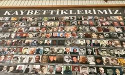 Hüzün ve hatıra yan yana