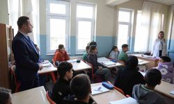 İl Milli Eğitim Müdürü Çay, Köyceğiz'de öğrenci ve öğretmenlerle bir araya geldi