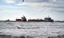 İstanbul'da birbirine temas eden tankerlerden biri kurtarıldı