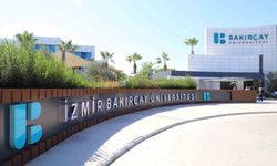 İzmir Bakırçay Üniversitesi, CERN'deki dev bilim projesi FCC'ye katıldı