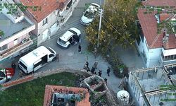 İzmir’de hava destekli polis operasyonu: 30 gözaltı