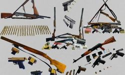 Kale’de kaçak silah ve mühimmatla yakalanan 9 şüpheli gözaltına alındı