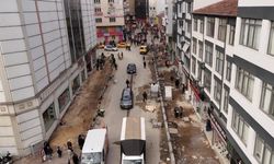 Karabük’ün en işlek caddelerinde yenileme çalışmaları sürüyor