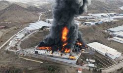 Kırıkkale’deki kimya fabrikasındaki yangına müdahale sürüyor