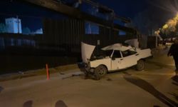 Kontrolden çıkan Tofaş inşaat sahasına uçtu