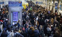 Manş Tüneli'nde elektrik arızası: Londra ile Avrupa arasındaki tren seferleri iptal