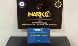 Midesinden 407 gram uyuşturucu çıktı: 2 tutuklama