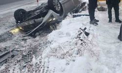 Nevşehir'de kontrolden çıkan otomobil takla attı: Kaza anı kamerada