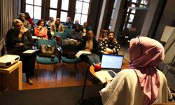 Osmangazi Belediyesi öykü yazmayı atölye çalışmalarıyla öğretiyor