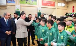 Osmangazi Belediyesi'nden amatör spor kulüplerine malzeme desteği